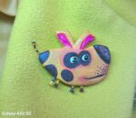 Брошь Собака глазастая из коллекции Гвоздь сезона