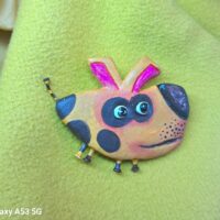 Брошь Собака глазастая из коллекции Гвоздь сезона