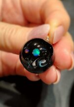 Кулон Вселенная из серии Черный бриллиант 3I Atlas — изображение 7