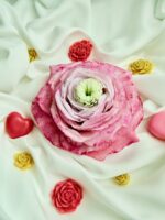 Декоративная свеча-цветок «Роза» ручной работы — изображение 9