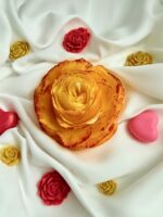 Декоративная свеча-цветок «Роза» ручной работы — изображение 6