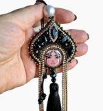 Подвеска в машину на зеркало заднего вида МАТРЕШКА В КОКОШНИКЕ — изображение 5