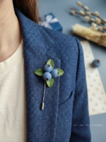 Брошь-игла "Голубика" — изображение 3