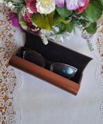 Футляр для очков с точечной росписью, очечник ручной работы на магните — изображение 3