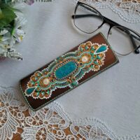 Футляр для очков с точечной росписью, очечник ручной работы на магните