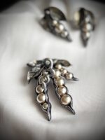 Брошь и серьги «Стручки гороха» — изображение 2