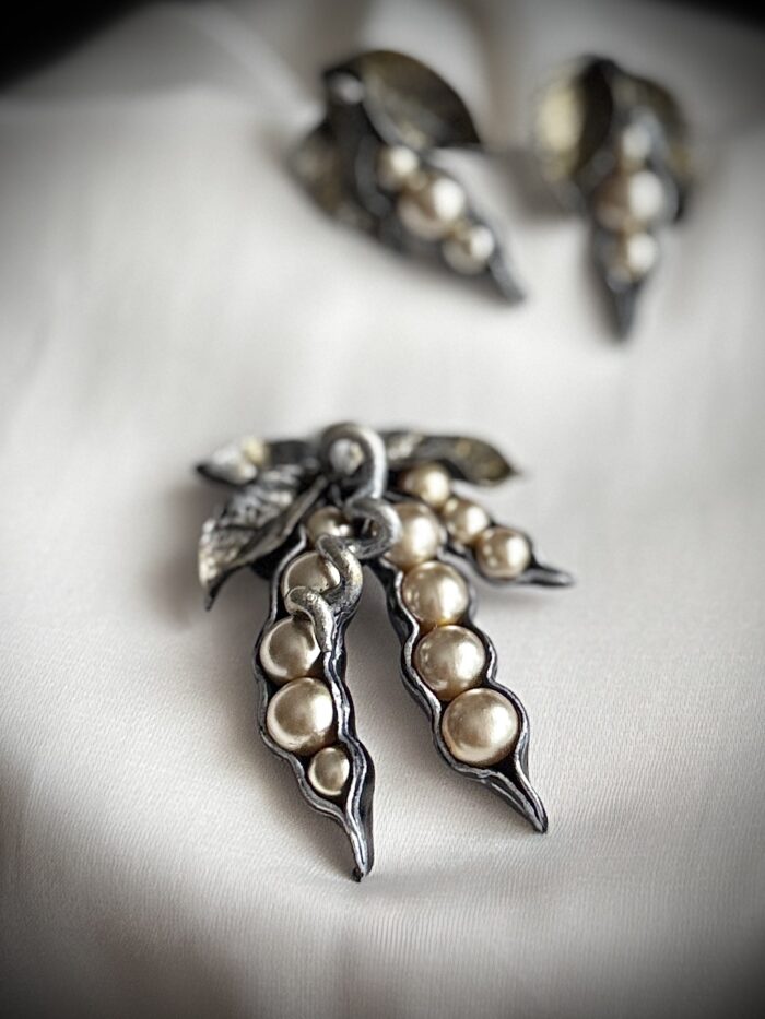 Брошь и серьги «Стручки гороха» — изображение 2