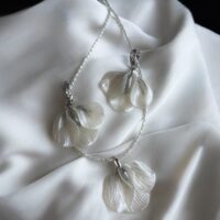 Комплект серьги и колье «Цветочная фантазия»