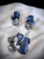 Серьги и брошь «Синий цветок»
