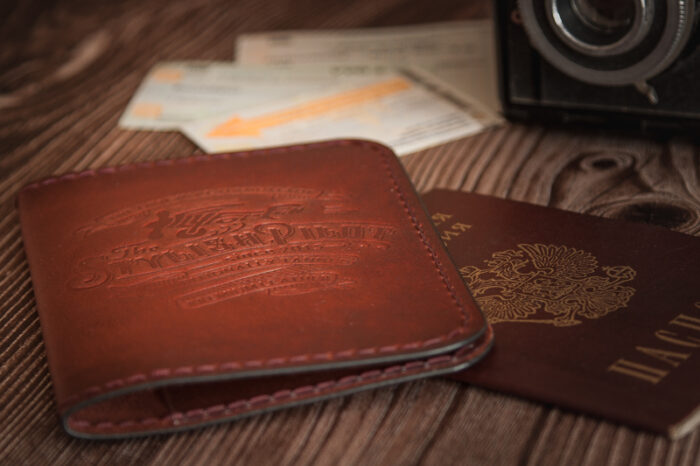 Винтажная кожаная обложка на документы — изображение 3