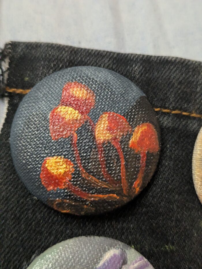 Значок в ассортименте — изображение 4