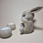 Свеча в гипсовой форме «Кролик» — изображение 3