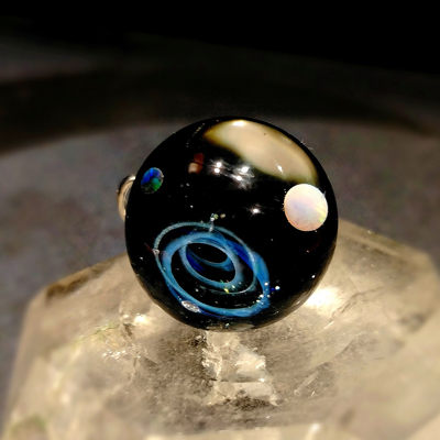 Кулон Вселенная Голубая мечта, лэмпворк, опалы