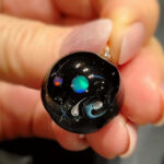 Кулон Вселенная с кометой 3I Atlas