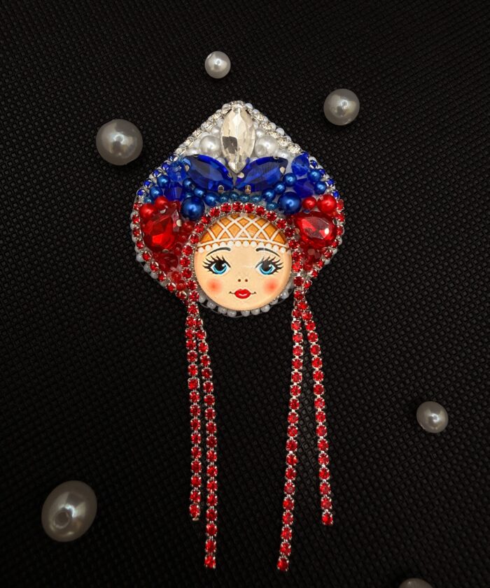 Россияночка в кокошнике — изображение 2