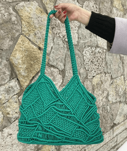изображение_2026-03-26_162723039 (1) Стильная сумка-макраме ручной работы для шопинга и отдыха на море * Берюзовая волна* — изображение 1