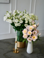 Светильник «Эустома»: нежный акцент для вашего интерьера.