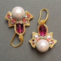 Серьги. Скарапея - украшения ручной работы из кристаллов и бисера.