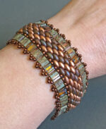 Браслет. Скарапея - украшения ручной работы из кристаллов и бисера.