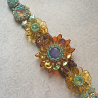 Браслет. Скарапея - украшения ручной работы из кристаллов и бисера.