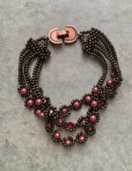 Браслет. Скарапея - украшения ручной работы из кристаллов и бисера.