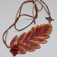 Комплект украшений (серьги, колье, браслет)