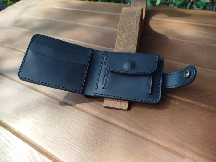 Мужское портмоне из натуральной кожи — изображение 2