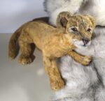 Львёнок из искусственного меха ручной работы — пушистый кусочек саванны у вас дома!
