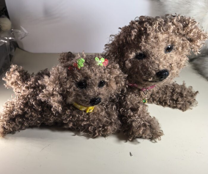 Мягкие игрушки-пудели из искусственного меха ручной работы!