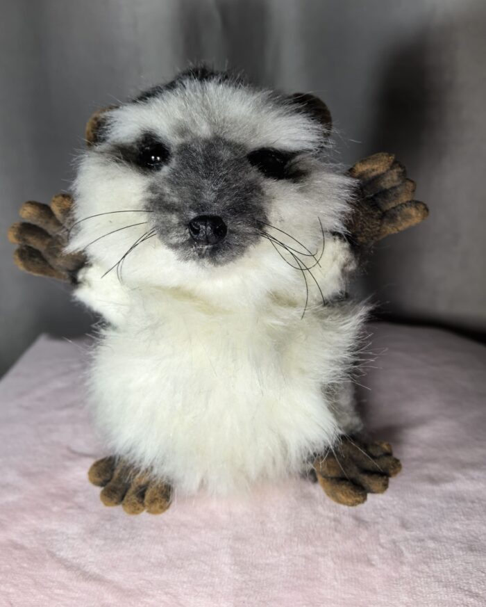 Мягкая игрушка «Ёжик» из искусственного меха ручной работы: кусочек лесной сказки в вашем доме!