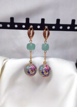 Серьги с камнем зелёные