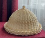 Клош с блюдом плетёный