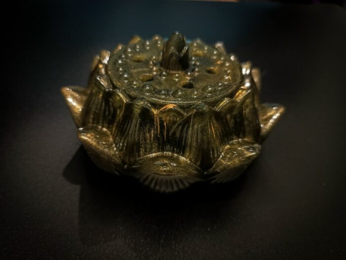 Шкатулка-лотос из эпоксидной смолы — изображение 3