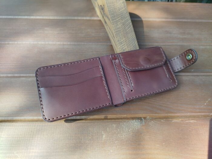 Мужское портмоне из натуральной кожи — изображение 4