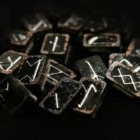 Руны " Болотный туман"