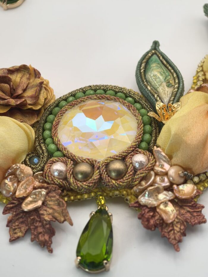 Колье ручной работы "Осенний поцелуй" — изображение 5