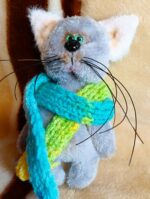 Кот худиган