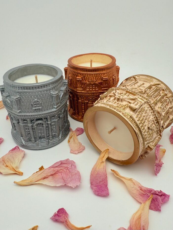 Декоративная ароматическая свеча «Ренессанс» ручной работы — изображение 2