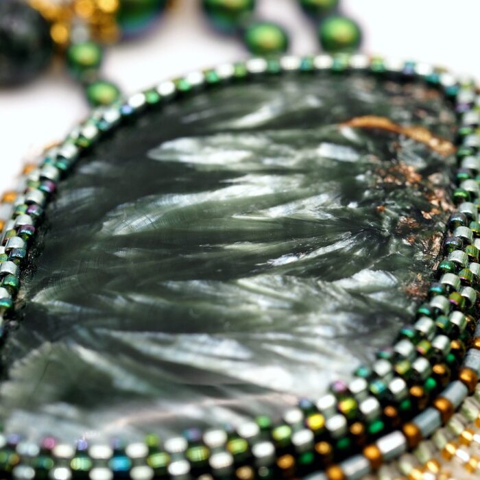 Комплект украшения "Крылья ангела" с натуральным камнем серафинит — изображение 5