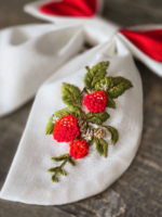 Бант для волос с вышивкой «Ягоды»