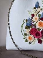 Цветочная сумочка на фермуаре