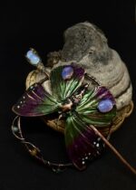 Фибула "Бабочка", лунный камень,яшма — изображение 2