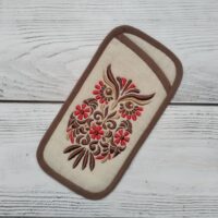 Очечник из полульна с машинной вышивкой «Сова» — практичный аксессуар с изюминкой!