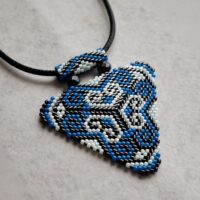 "Северный ритм" бисерный кулон на шнурке
