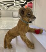 Мягкая реалистичная игрушка из искусственного меха «Львёнок» на каркасе. Ручная работа