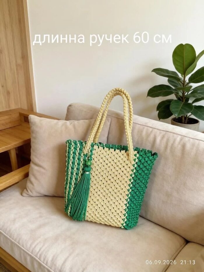 «Стильная геометрия: мини‑сумка макраме с вертикальными полосами» — изображение 3